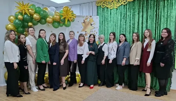 ZwtJSKNIE5_XgoA61Uj8tWZJ4Q1f43zxpHOzoWrV_fit-in_700x700_filters_quality(80)_format(webp)_782329.selcdn.ru_leonardo_uploadsForSiteId_200265_content_5504a933-e0cd-4f9c-8c79-174abb9f63a1